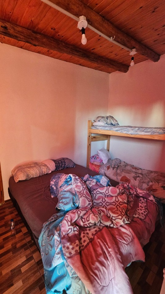Vendo 6 propiedades comuesta por 4 Cabañas mas 2 casas 