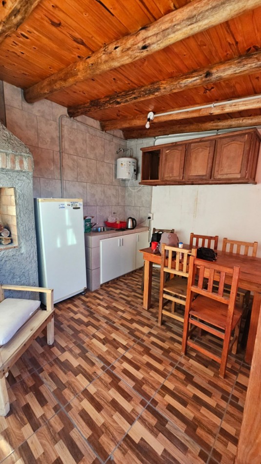 Vendo 6 propiedades comuesta por 4 Cabañas mas 2 casas 