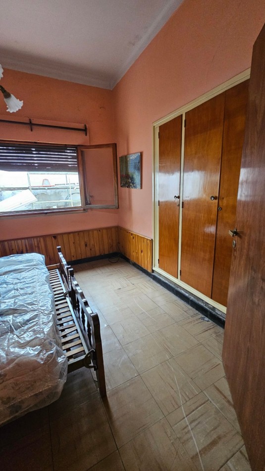 Sobre Av. Mitre Local+ Casa + depto+ patio. 436 m² San Rafael