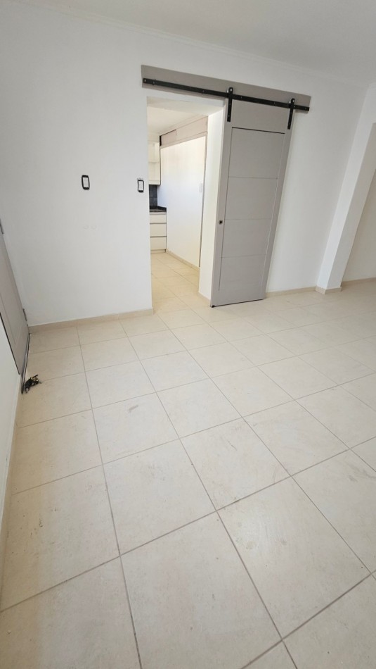Vendo Casa Amplia Centrica y Departamento San Rafael.