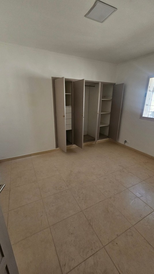 Vendo Casa Amplia Centrica y Departamento San Rafael.