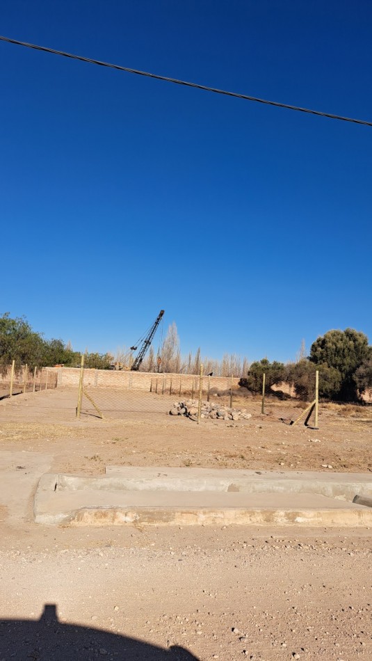 Vendo Finca de 200 has en Alto Algarrobal 18 km aprox. con Casa de San Rafael