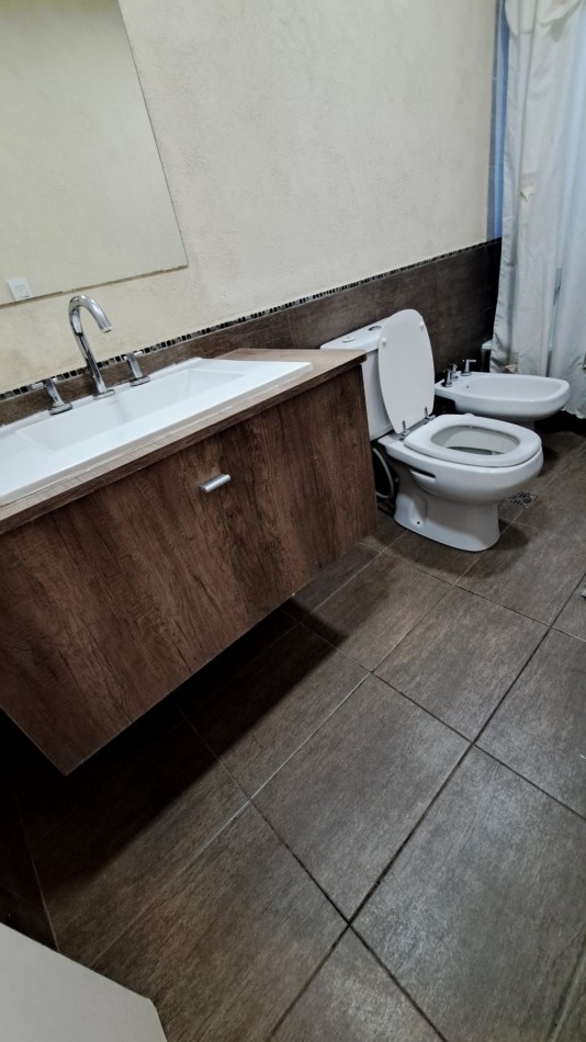 Vendo Casa de 4 dormitorios y 2 baños en Cortadera De La Noria, San Rafael permuta