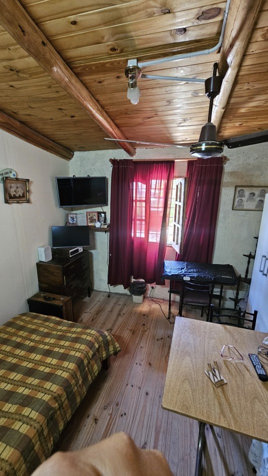 Vendo Casa tipo Duplex de 4 dormitorios, garage zona Av Moreno. San Rafael