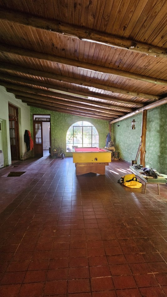 Vendo propiedad centrica Sobre Avenida Moreno y Rivadavia 400 m² Local y casaSan Rafael