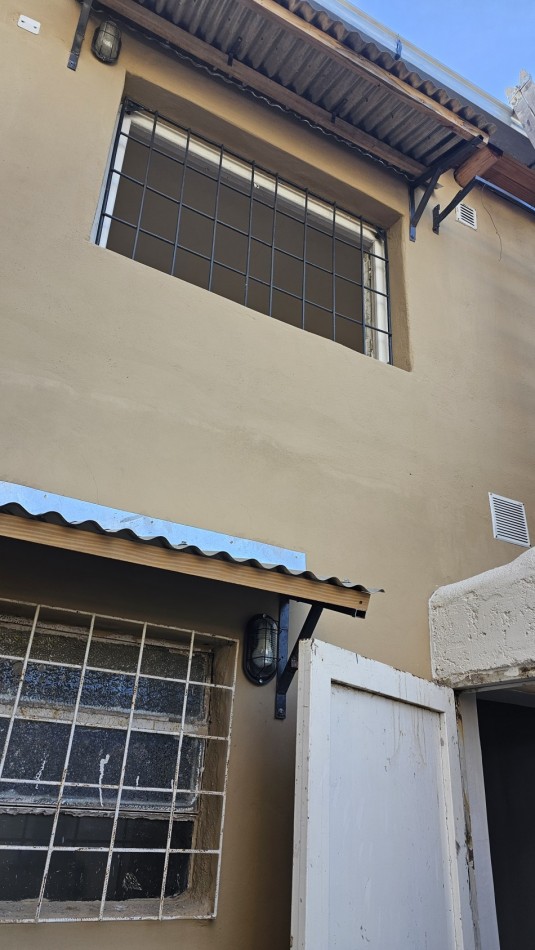 Vendo Departamento + local pleno centro a 3 cuadras de la plaza de San Rafael