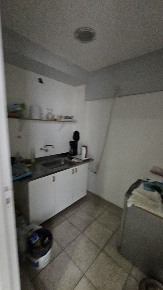 Vendo Local comercial sobre Avenida Mitre en San Rafael