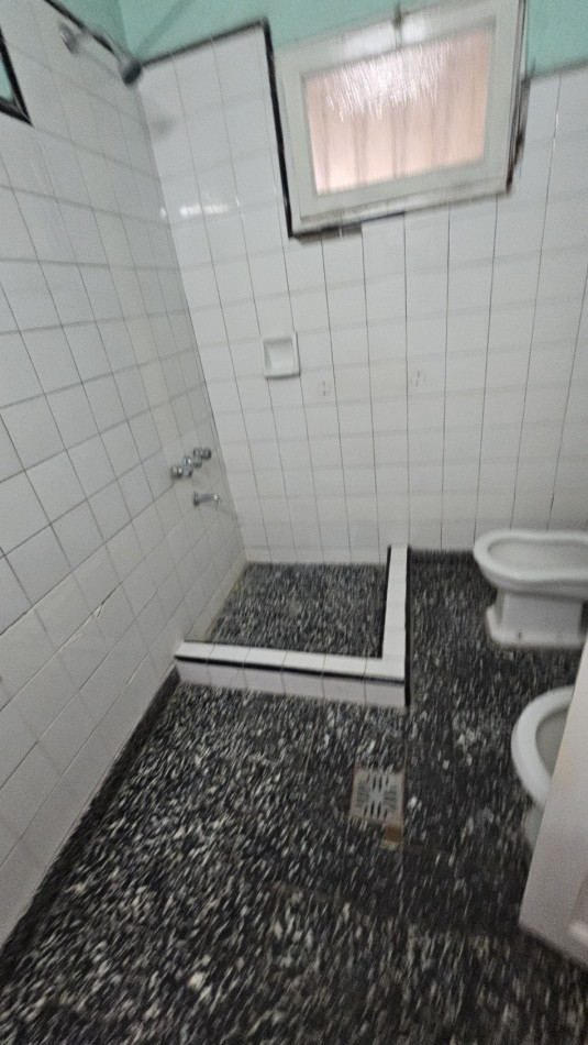 ¡Oportunidad unica! Casa amplia con gran terreno y excelente ubicacion. APTA Credito. San Rafael