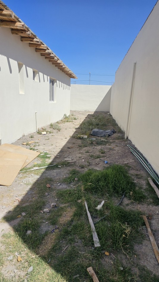 Oportunidad CASA nueva a Estrenar permuto San Rafael