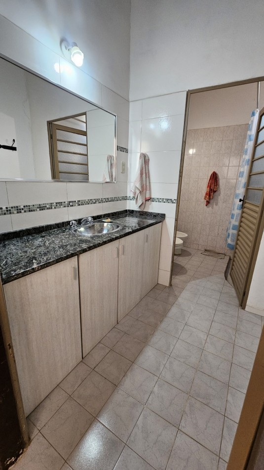 Vendo propiedad tipo casa quinta tipo colonial parque de 3000 m² cercana a San Rafael.