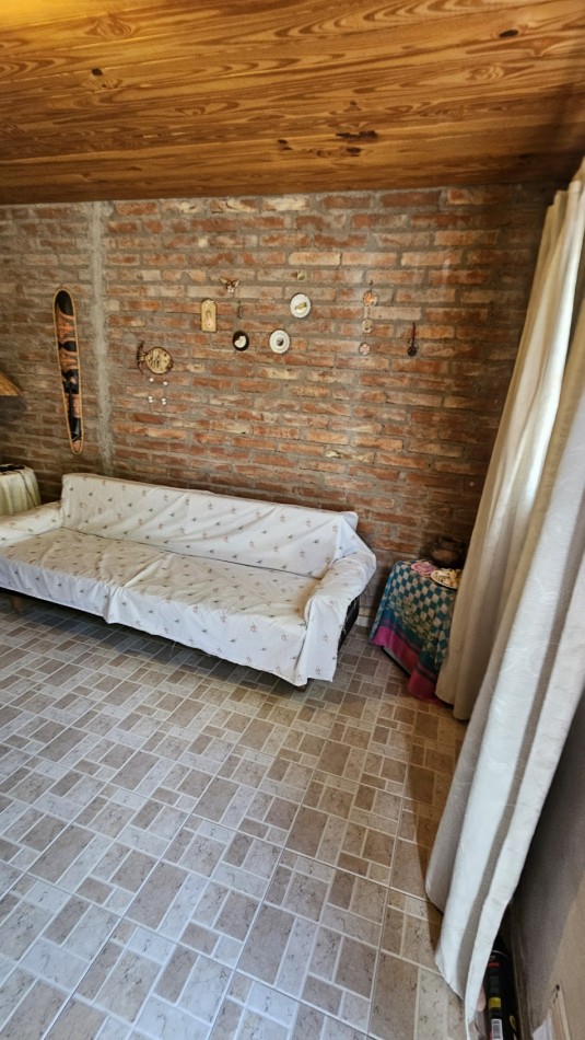 Casa amplia en Venta en San Rafael, Mendoza - Zona Americas | Excelente Acceso | USD 58.000