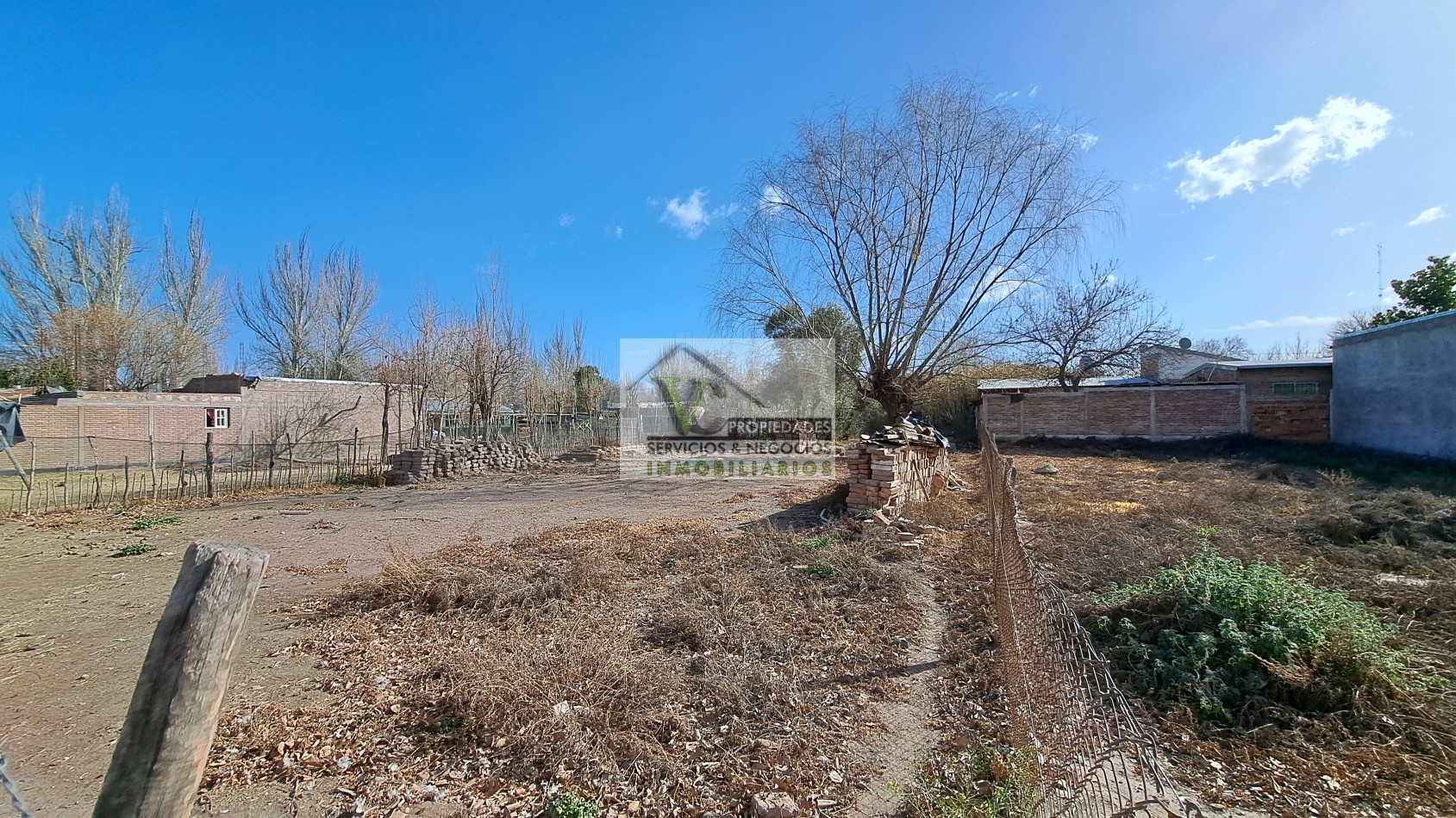 Vendo Lote de 954 m² Villa 25 de Mayo. San Rafael.