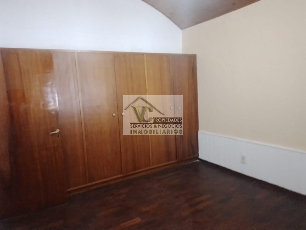 Vendo casa en excelente zona de San Rafael. A 4 cuadras del Tower.
