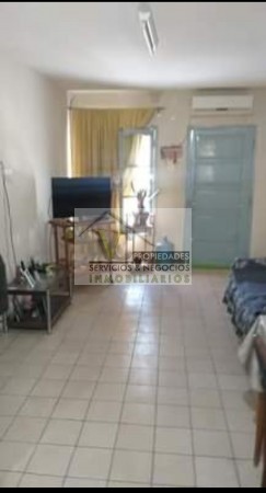 ✅Oferta. Vendo Complejo de 8 posibles Locaciones. Ideal turismo, locacion diaria, permanente, geriatrico o etc. Cuenta con Terreno de 503 m2 y 305 m2 cubiertos. A 3 cuadras de Av. Rivadavia en Ciudad San Rafael.