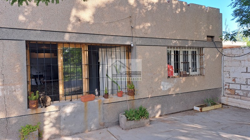 Vendo propiedad 2200 m² APROX, CASA amplia a reparar. El Cerrito. San Rafael