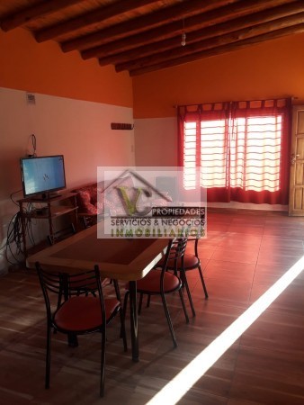 Oferta Vendo Complejo de Cabañas zona Rama Caida camino al Valle Grande, con 2.5 has