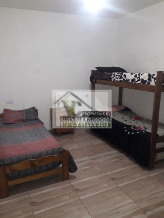 Oferta Vendo Complejo de Cabañas zona Rama Caida camino al Valle Grande, con 2.5 has