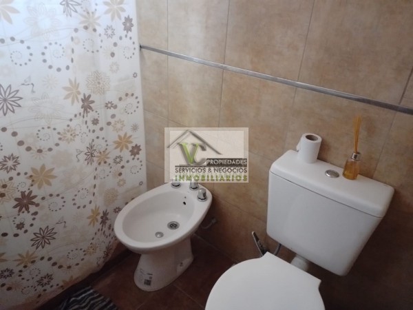 Oferta Vendo Complejo de Cabañas zona Rama Caida camino al Valle Grande, con 2.5 has