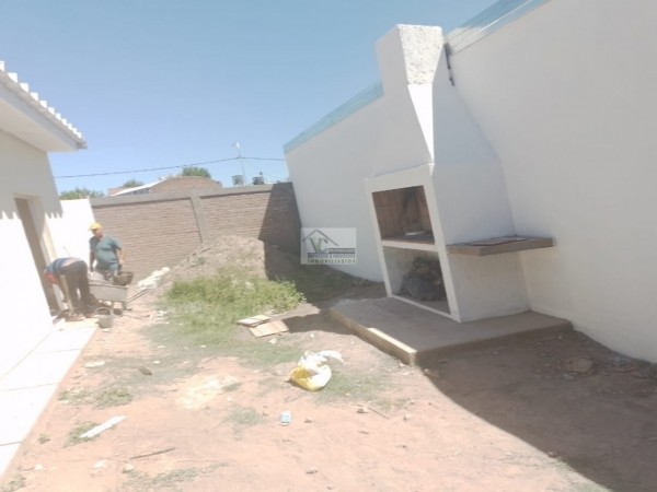 NUEVO. VENDO CASA a estrenar!!! Zona Av QUIROGA. SAN RAFAEL