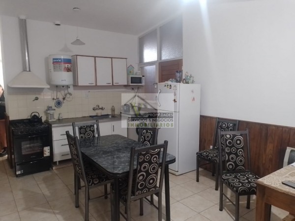 OFERTA. Casa a 14 cuadras del Centro. En buen estado. San Rafael.