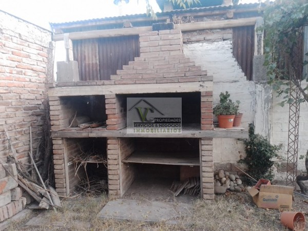 OFERTA. Casa a 14 cuadras del Centro. En buen estado. San Rafael.