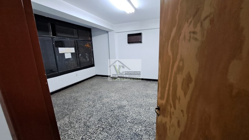 ALQUILO LOCAL P Baja recepcion y 110 M² EN BARCALA 77 P Alta. San Rafael.