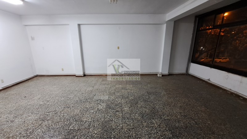 ALQUILO LOCAL P Baja recepcion y 110 M² EN BARCALA 77 P Alta. San Rafael.