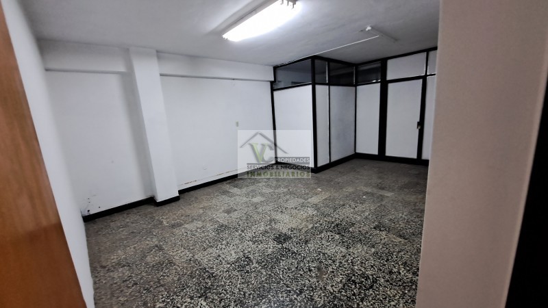 ALQUILO LOCAL P Baja recepcion y 110 M² EN BARCALA 77 P Alta. San Rafael.