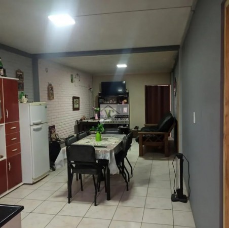 Vendo o permuto propiedad Grande (Casa+ Local+ Galpon) Zona Alberdi. SAN RAFAEL MENDOZA