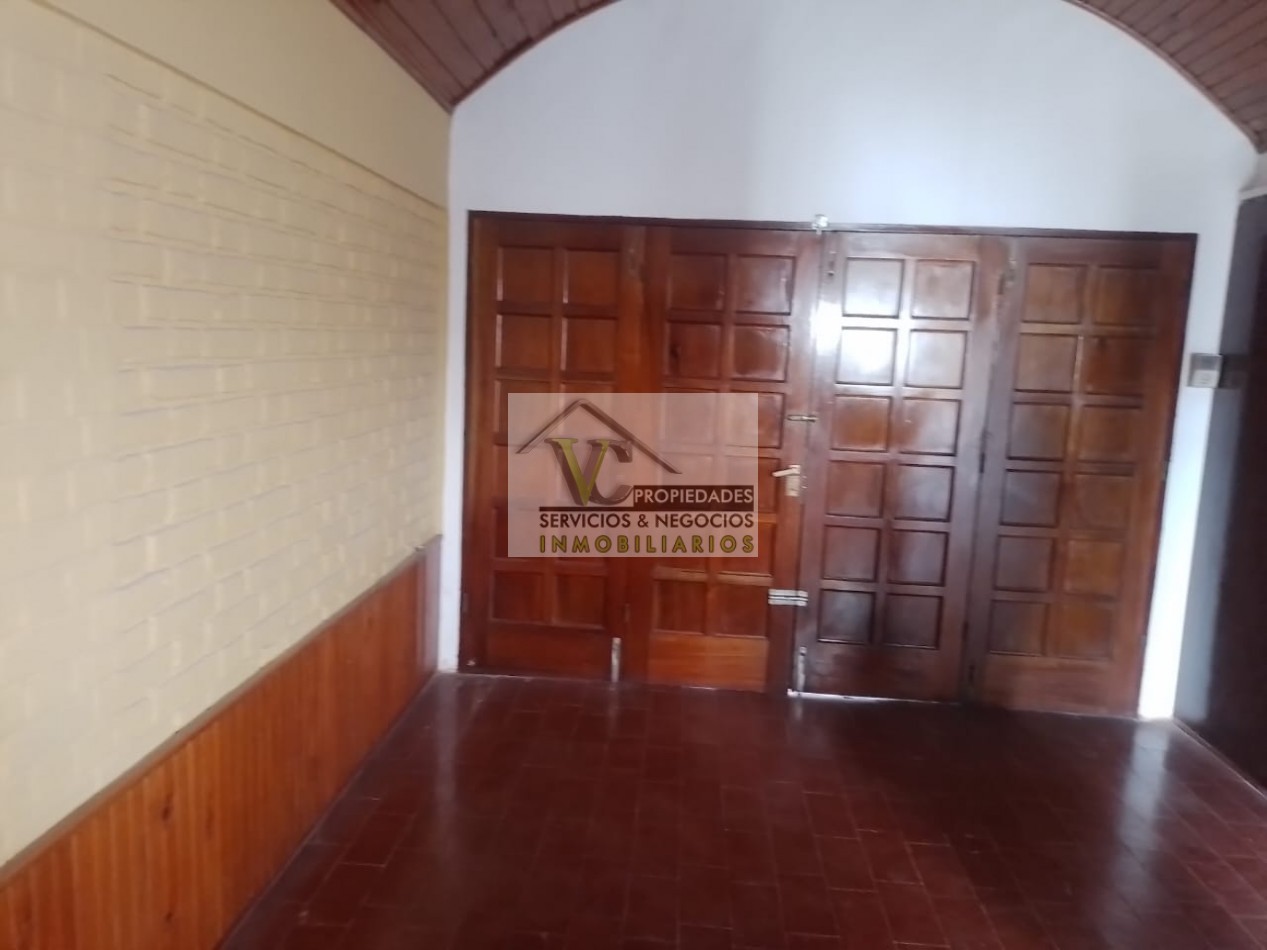 Vendo casa en excelente zona de San Rafael. A 4 cuadras del Tower.