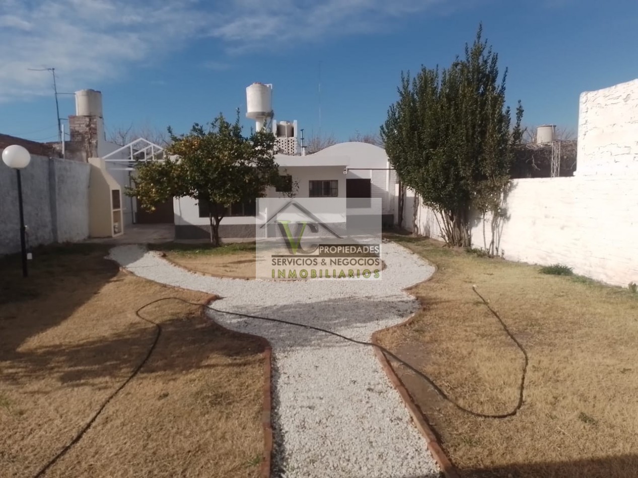 Vendo casa en excelente zona de San Rafael. A 4 cuadras del Tower.