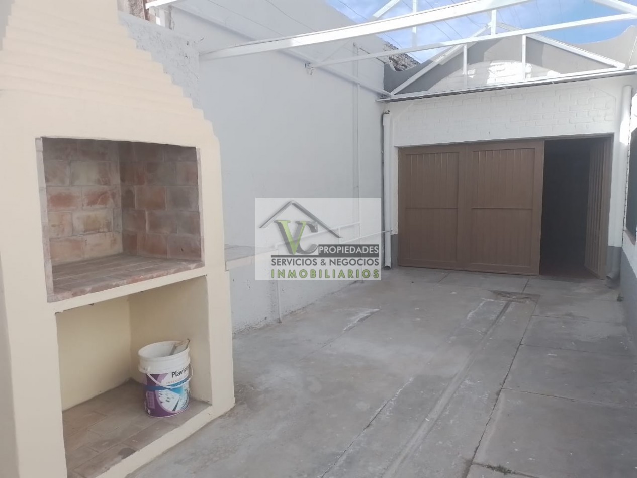 Vendo casa en excelente zona de San Rafael. A 4 cuadras del Tower.