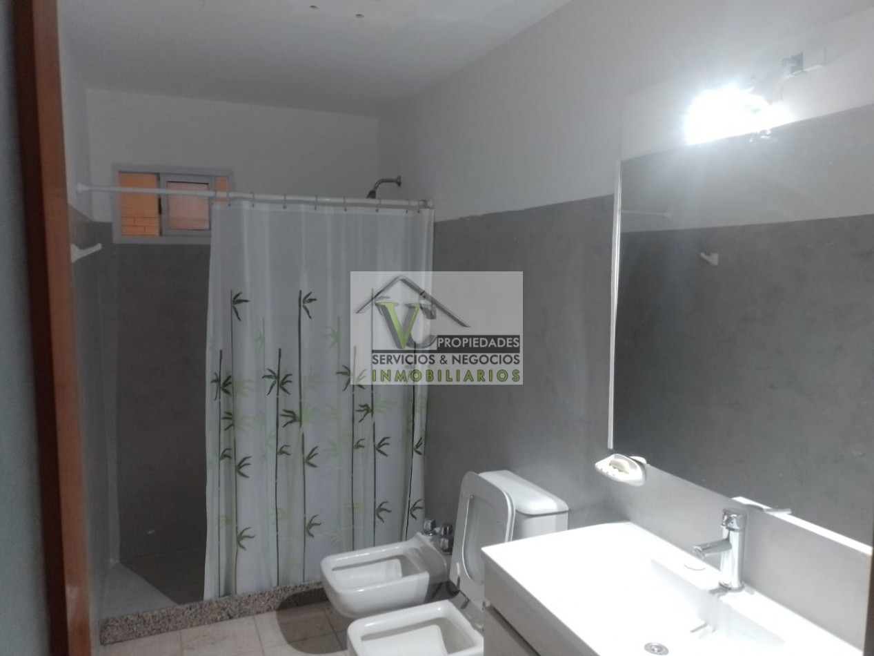 Vendo casa en excelente zona de San Rafael. A 4 cuadras del Tower.
