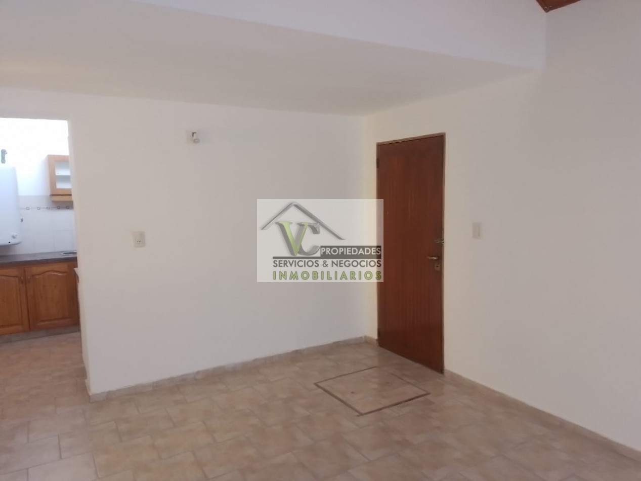Vendo casa en excelente zona de San Rafael. A 4 cuadras del Tower.