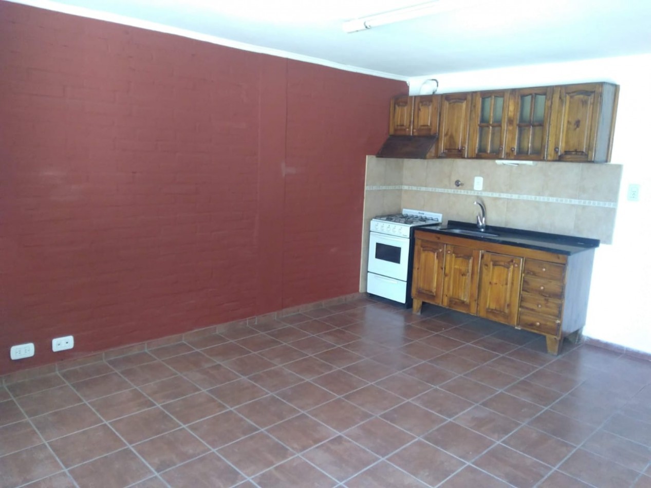 Vendo Departamento 2 dormitorios, zona Calle Gutierrez y Cabildo. San Rafael
