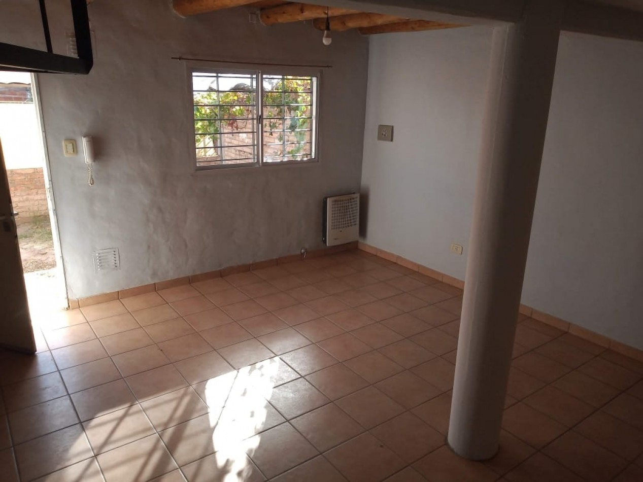 Vendo Departamento 2 dormitorios, zona Calle Gutierrez y Cabildo. San Rafael