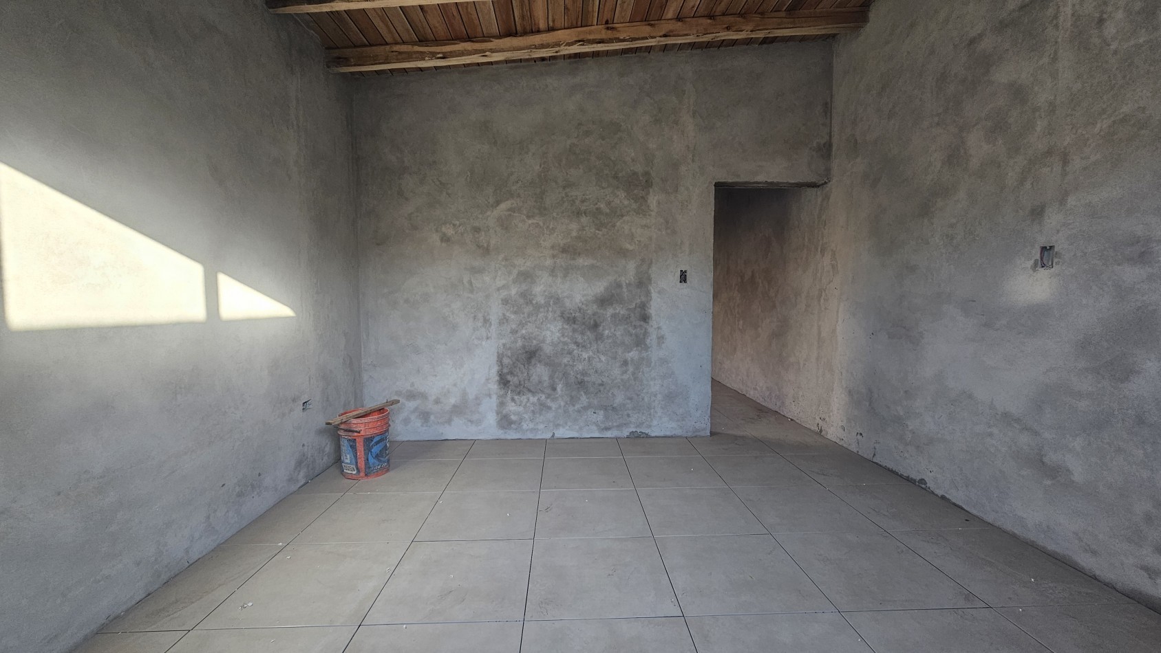 Vendo Casa a Estrenar de 2 dormitorios y patio. San Rafael