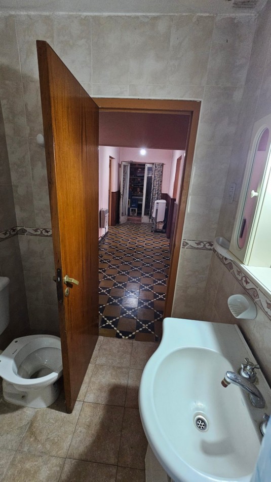 Local, Casa, Depto+ patio. 436 m² por Mitre. San Rafael