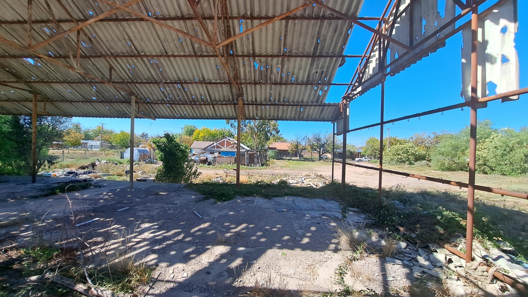 OFERTA Vendo 7.000 m² con 830 m² Semicubierta, ADOLFO CALLE, Al lado de UTN, INTERESANTE PROPIEDAD EN AVENIDA IDEAL SUPERMERCADO, DEPOSITO, etc San Rafael, Mendoza