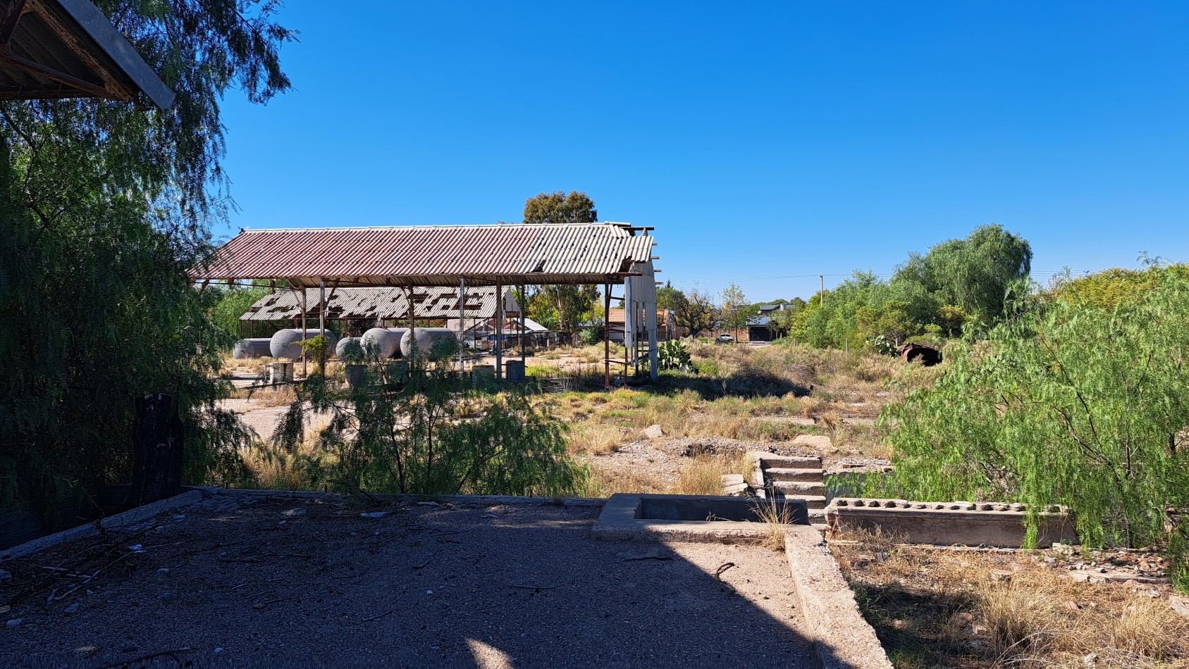 OFERTA Vendo 7.000 m² con 830 m² Semicubierta, ADOLFO CALLE, Al lado de UTN, INTERESANTE PROPIEDAD EN AVENIDA IDEAL SUPERMERCADO, DEPOSITO, etc San Rafael, Mendoza