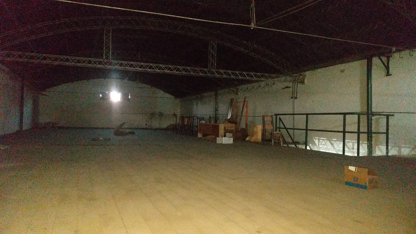 $290.000 oferta centro Venta de Locales Comerciales y Galpon - 553 m² de Terreno y 530 m² Cubiertos - Pleno Centro de San Rafael