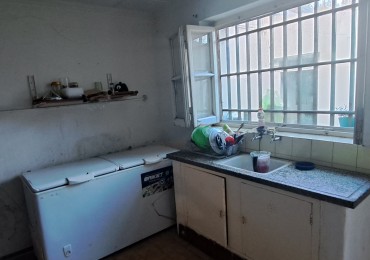 Oportunidad DEPTO CENTRICO P. BAJA OLASCOAGA A 5  CUADRAS DE KM 0. San Rafael