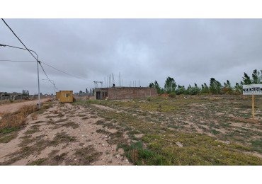 Vendo Lote 400 m² zona Sarmiento pasando Den Funes. San Rafael 