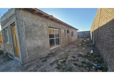  VENDO Casa a Estrenar. Apto Credito. Terminada llave en Mano zona Sauces. U$S 58.000