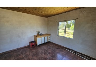 ¡Oportunidad! Casa de 2 ambientes con amplio terreno - USD 28.000 San Rafael