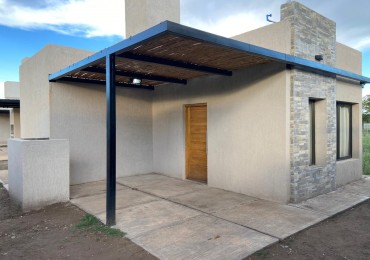 COMPLEJO DE 4 CABAÑAS EN VENTA - 25 DE MAYO, SAN RAFAEL. Pileta. Financiacion 