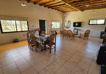 Nueva Casa Quinta en las Paredes. Parquizado. Apta Credito.San Rafael.