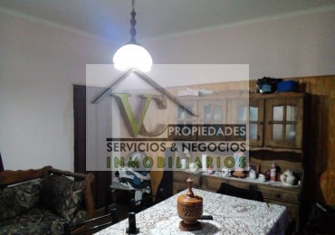 Vendo casa a pocas cuadras de la Policlinica. San Rafael 