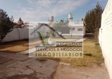 Vendo casa en excelente zona de San Rafael. A 4 cuadras del Tower. 