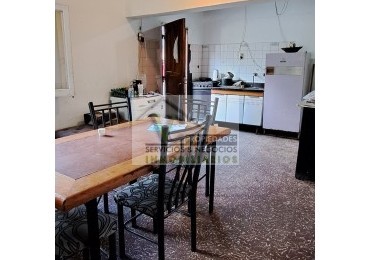 Vendo propiedad  2200 m² APROX, CASA amplia  a reparar. El Cerrito. San Rafael